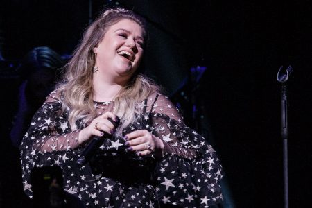 Kelly Clarkson at ACL Live at the Moody Theater, Austin, TX 12/13/2017. © 2017 Jim Chapin Photography
