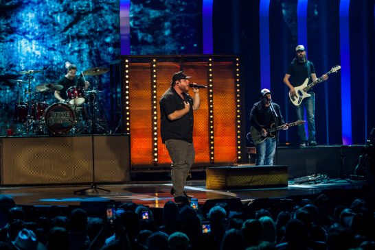 Luke Combs, iHeart Country Music Festival, Photo by Michael Mullinex
