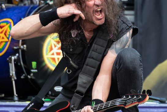 Anthrax, Photo by Suzanne Cordeiro