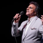 “Chances Are” Johnny Mathis Left Fans Pleased at Long Center Show