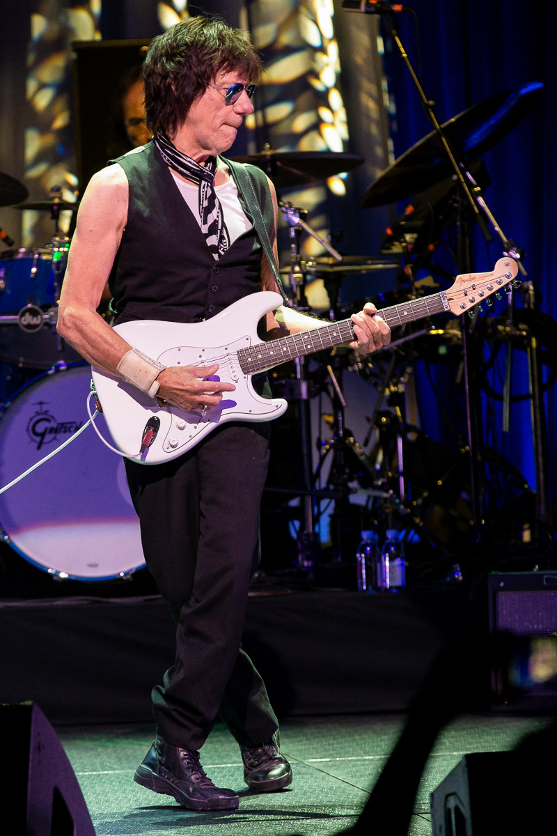 Jeff Beck Tears it Up at ACL Live - Front Row Center