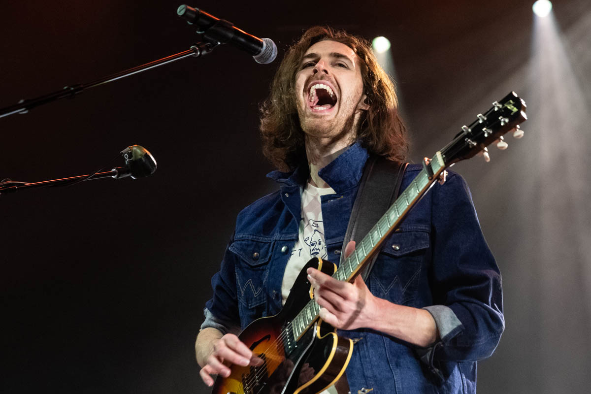 Review: Hozier Cried Power - Front Row Center